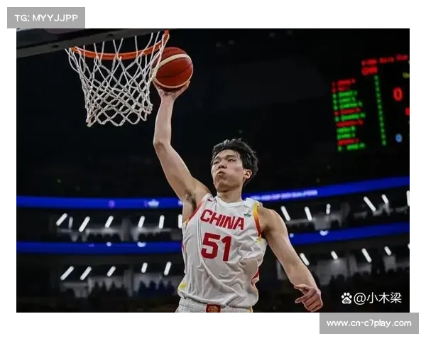 周琦亚洲杯归期未定 胡金秋余嘉豪肩负男篮内线重任 周琦亚洲杯归期未定 胡金秋余嘉豪肩负男篮内线重任